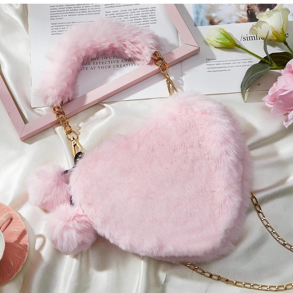 💗Fuzz 🖤 - Picture 2 of 7